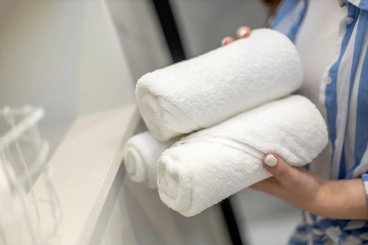 5 Small Bathroom Closet Ideas You Need to Try